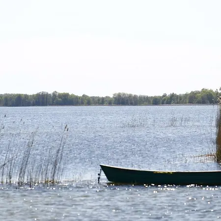 펜션 Mazury/jezioro Dobskie 케트르진